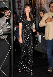 Mary Elizabeth Winstead feet photo thumbnail