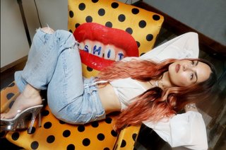 JoJo feet photo thumbnail
