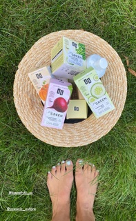 Paulina Sykut feet photo thumbnail