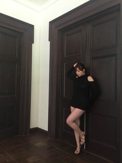 Ai Shinozaki feet photo thumbnail