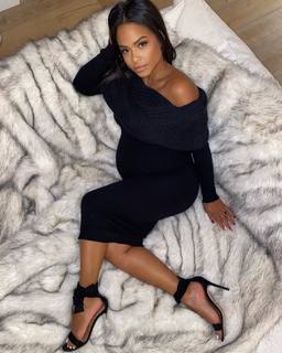 Christina Milian feet photo thumbnail