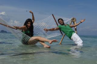 Shruti Haasan feet photo thumbnail