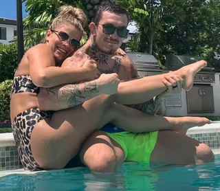 Paige VanZant feet photo thumbnail