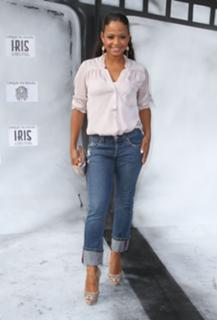 Christina Milian feet photo thumbnail