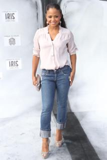 Christina Milian feet photo thumbnail