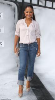 Christina Milian feet photo thumbnail