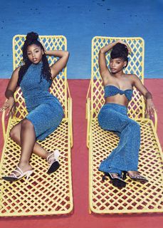 Chloe Bailey feet photo thumbnail