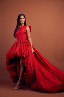 Katrina Kaif feet photo thumbnail