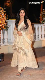 Katrina Kaif feet photo thumbnail