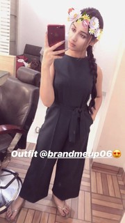 Jannat Zubair Rahmani feet photo thumbnail
