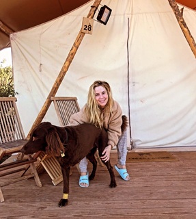 Tara Lipinski feet photo thumbnail