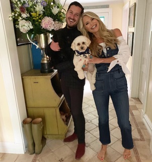 Christie Brinkley feet photo thumbnail