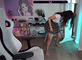 Imane Pokimane Anys feet photo thumbnail