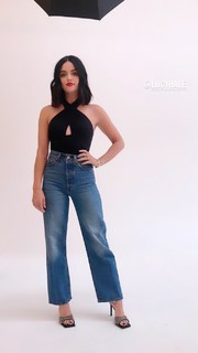 Lucy Hale feet photo thumbnail