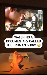 Danica Patrick feet photo thumbnail