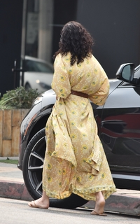 Rumer Willis feet photo thumbnail