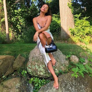 Irina Shayk feet photo thumbnail