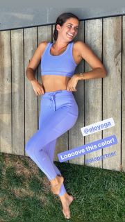 Sara Sampaio feet photo thumbnail