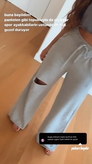Duygu Özaslan feet photo thumbnail
