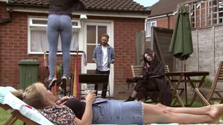 Tina O'Brien feet photo thumbnail