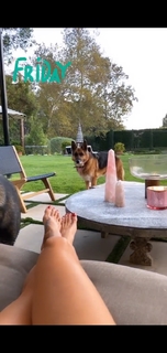 Brooke Burke feet photo thumbnail