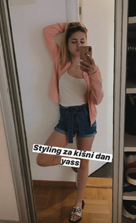 Anna Lazarevic feet photo 3