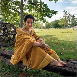 Kangana Ranaut feet photo thumbnail