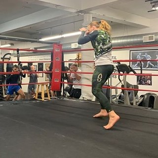 Valentina Shevchenko feet photo thumbnail