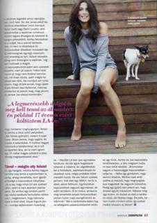 Ashley Greene feet photo thumbnail
