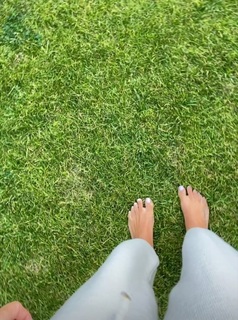 Natalia Siwiec feet photo thumbnail