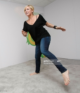 Brittany Snow feet photo thumbnail
