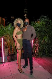 Jasmine Sanders feet photo thumbnail
