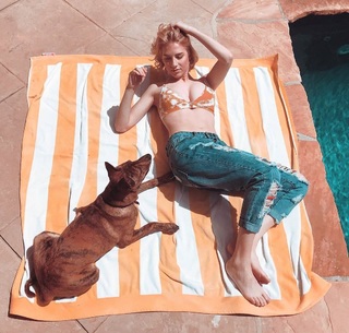 Courtney Miller feet photo 1