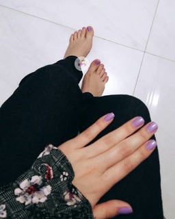 Isa Pes feet photo thumbnail