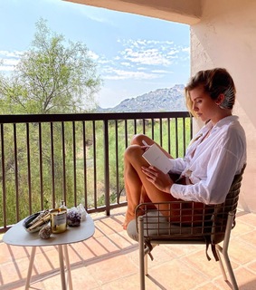 AnnaLynne McCord feet photo thumbnail