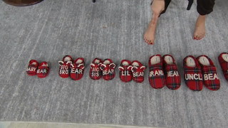 Courtney Khondabi feet photo thumbnail