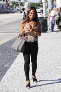 Christina Milian feet photo thumbnail