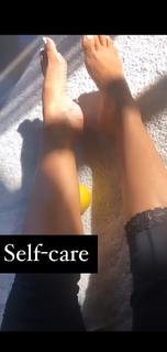 Vida Guerra feet photo thumbnail