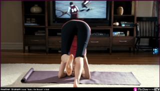 Heather Graham feet photo thumbnail
