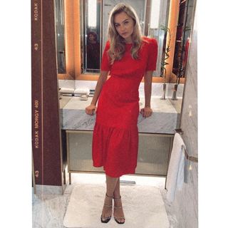 Malgorzata Socha feet photo thumbnail