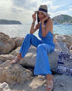 Verona Pooth feet photo thumbnail