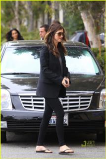 Jackie Sandler feet photo 1