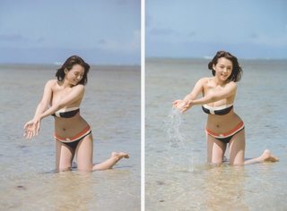 Ai Shinozaki feet photo thumbnail