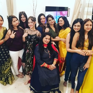 Jannat Zubair Rahmani feet photo thumbnail