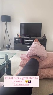 Vicky Pattison feet photo thumbnail