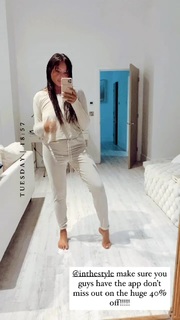 Charlotte Crosby feet photo thumbnail