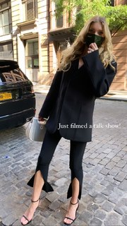 Elsa Hosk feet photo thumbnail