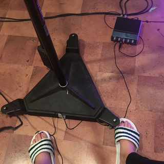 Gracie Abrams feet photo 2