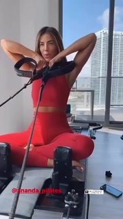 Gaby Espino feet photo thumbnail