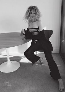 Nicole Kidman feet photo thumbnail